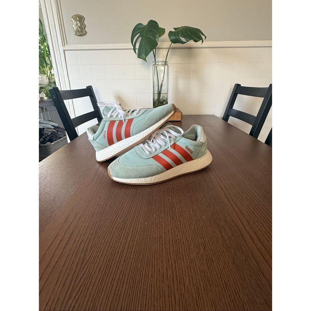 Adidas I-5923 Iniki Runner. 9.5
